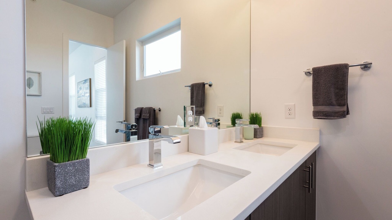 Photo of Bathroom in West Colfax