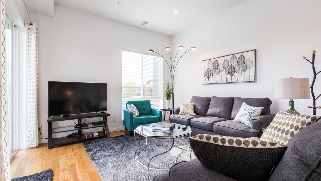Photo of Livingroom in West Colfax