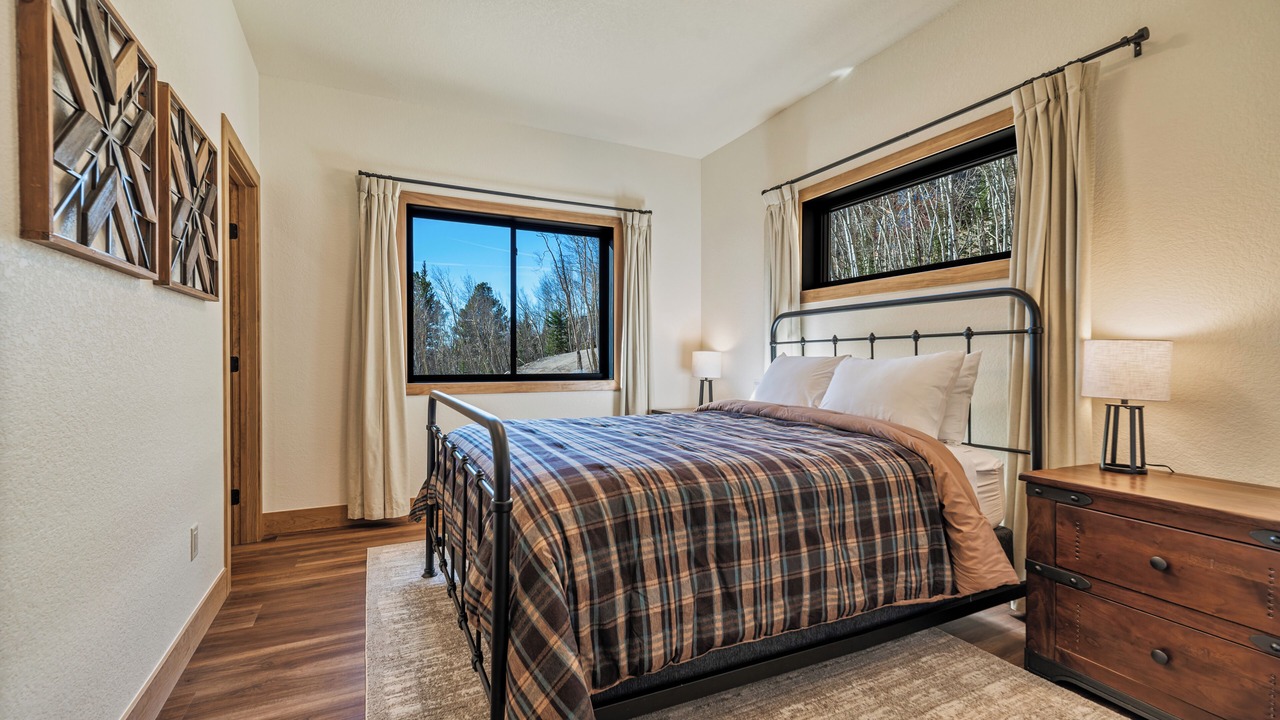 Photo of Bedroom in Alma