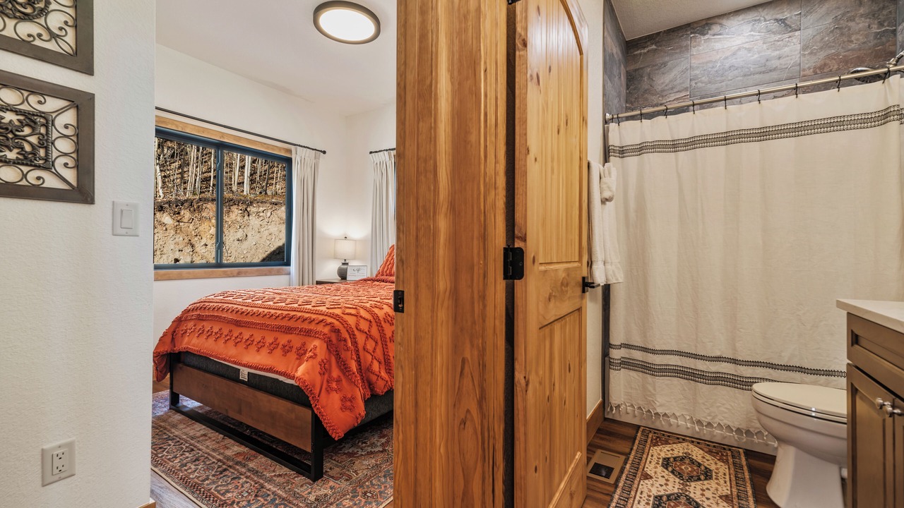 Photo of Bedroom in Alma