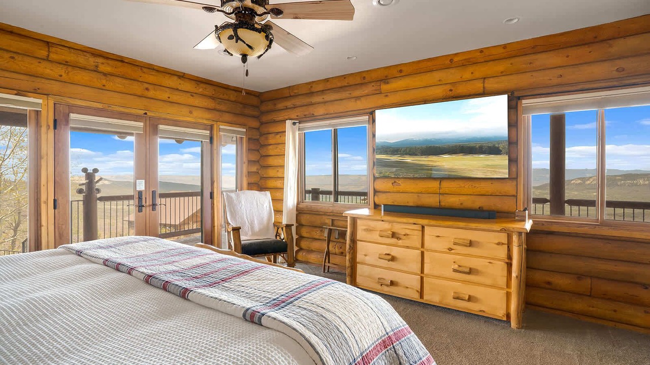 Photo of Bedroom in Mesa
