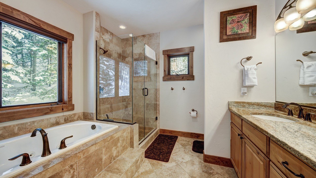 Photo of Bathroom in Sunny Slope
