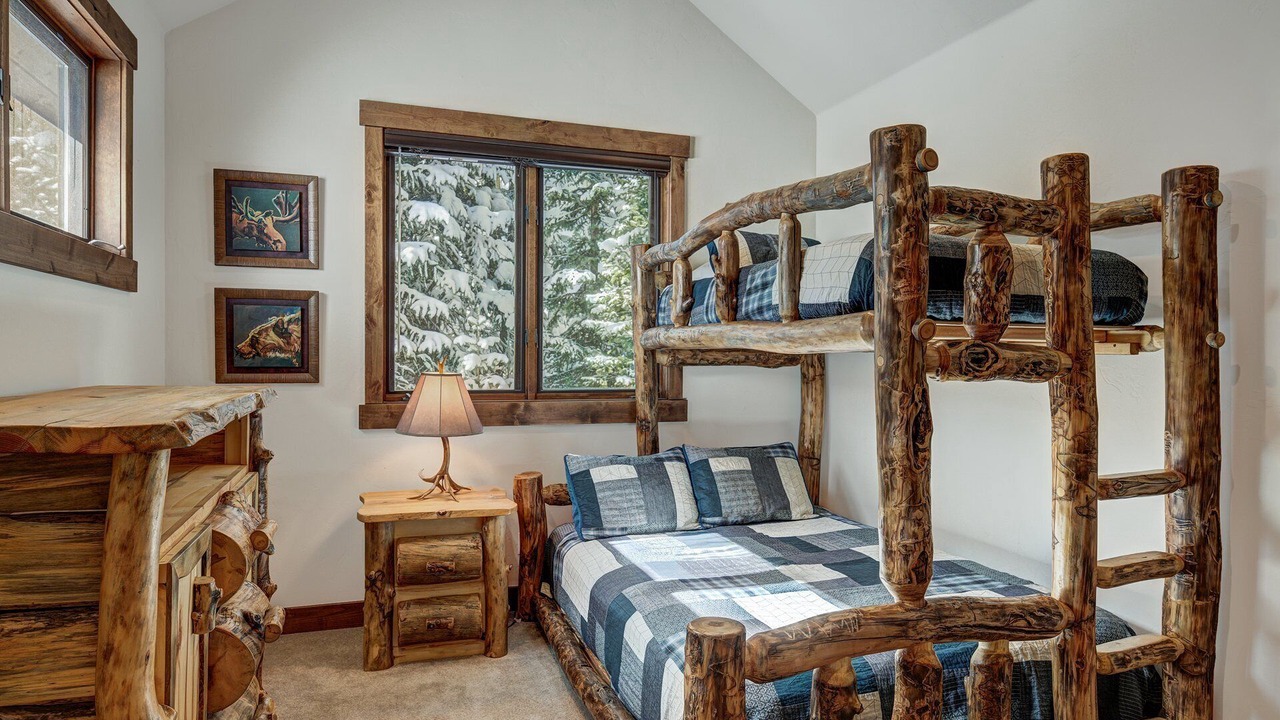 Photo of Bedroom in Sunny Slope