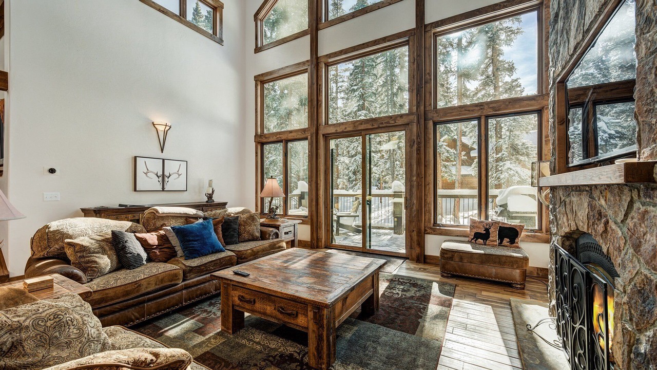 Photo of Livingroom in Sunny Slope