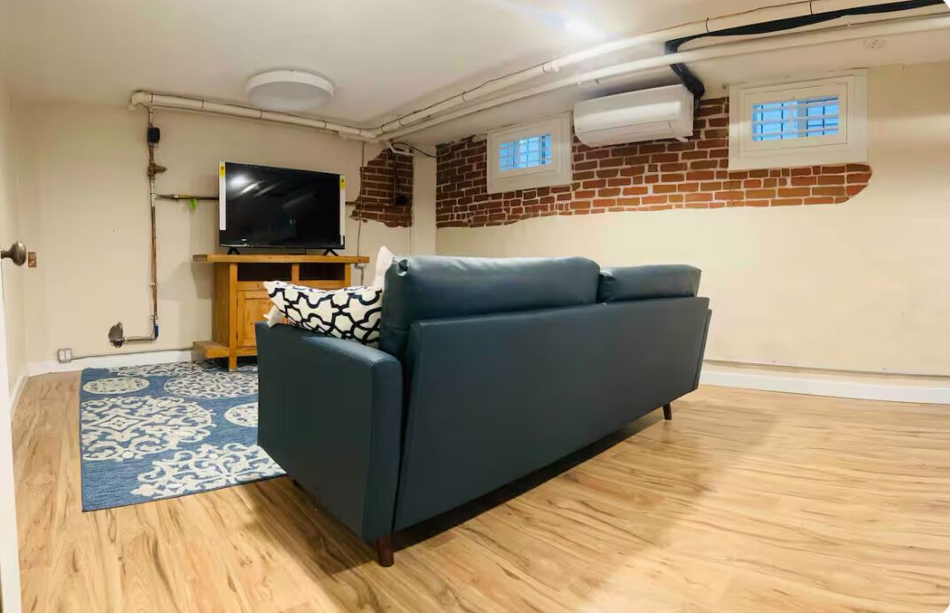 Photo of Livingroom in City Park