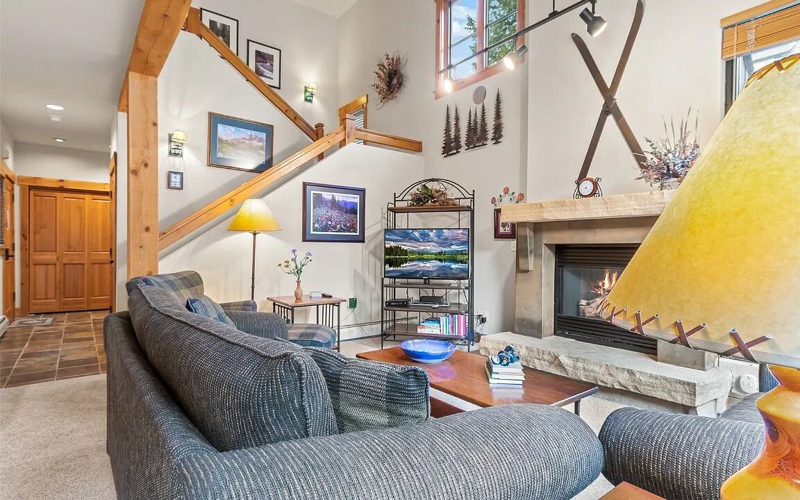 Photo of Livingroom in Keystone