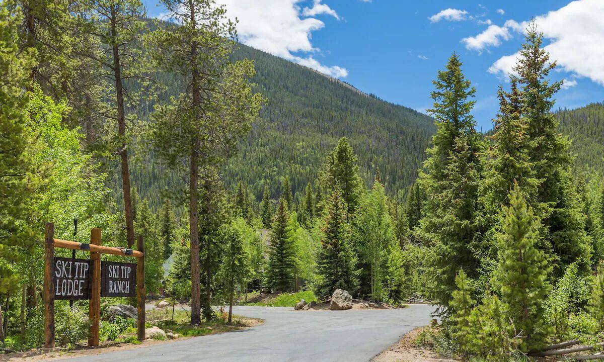 Photo of Others in Keystone