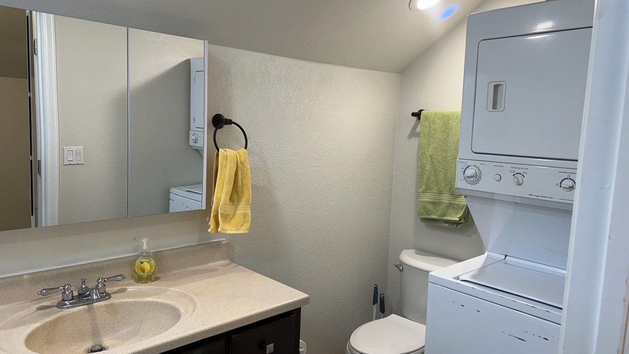 Photo of Bathroom in Alamosa