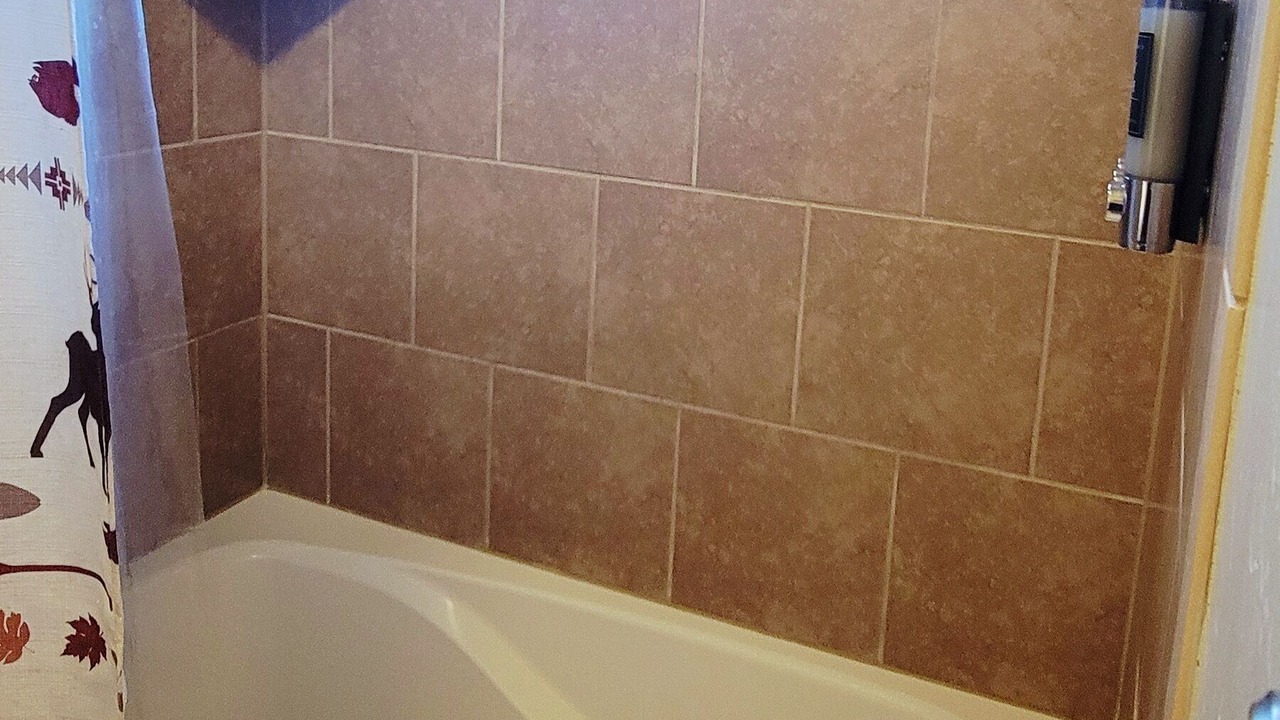 Photo of Bathroom in Fruitvale