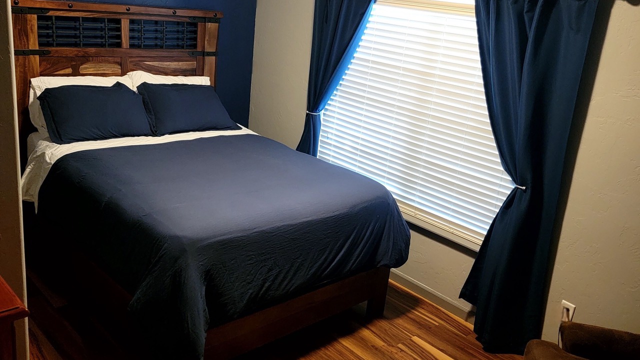 Photo of Bedroom in Fruitvale