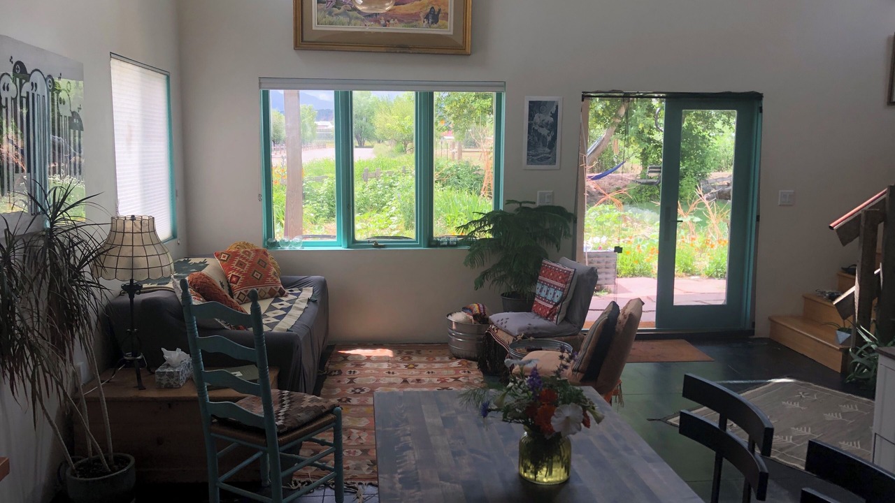 Photo of Livingroom in Carbondale