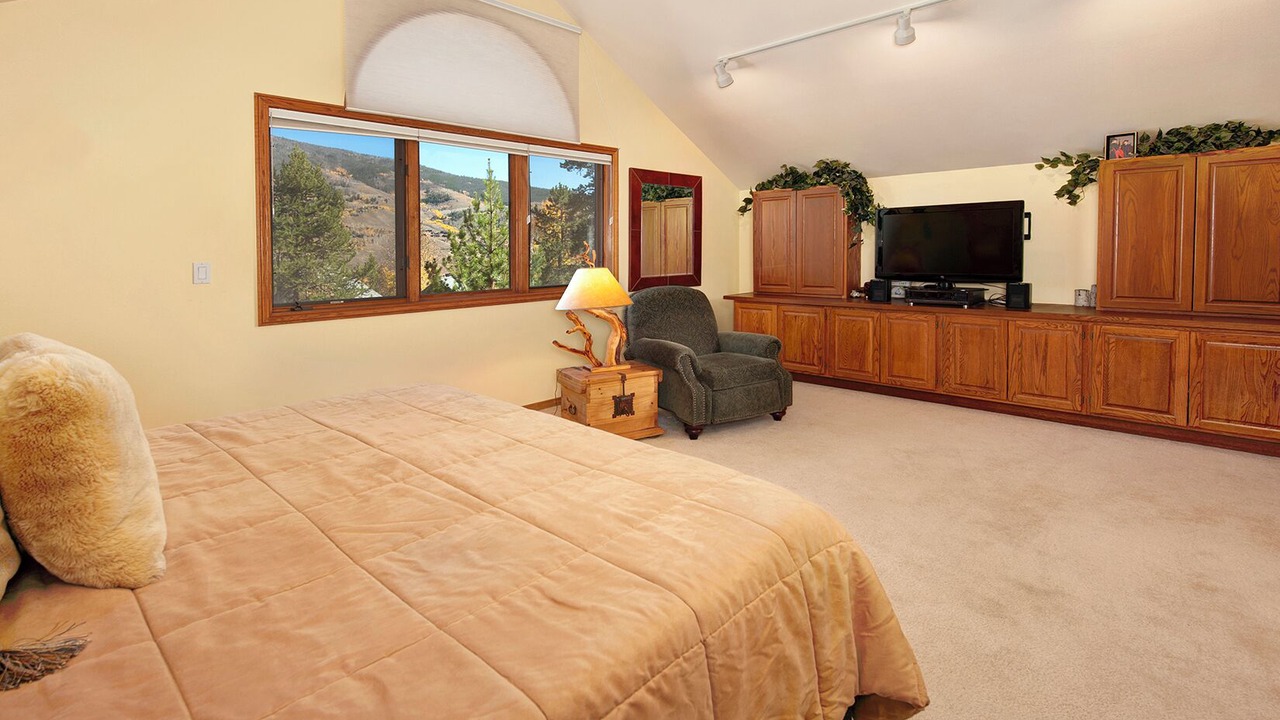 Photo of Bathroom in Three Peaks