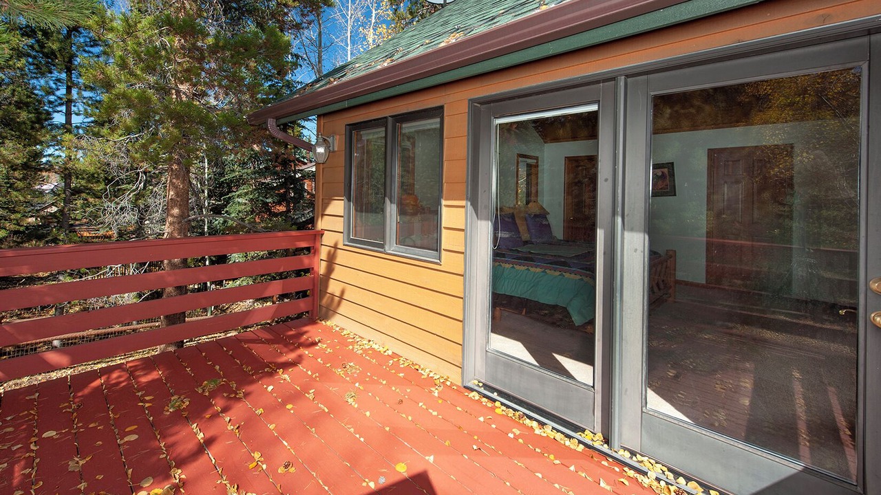 Photo of Patio Balcony in Three Peaks