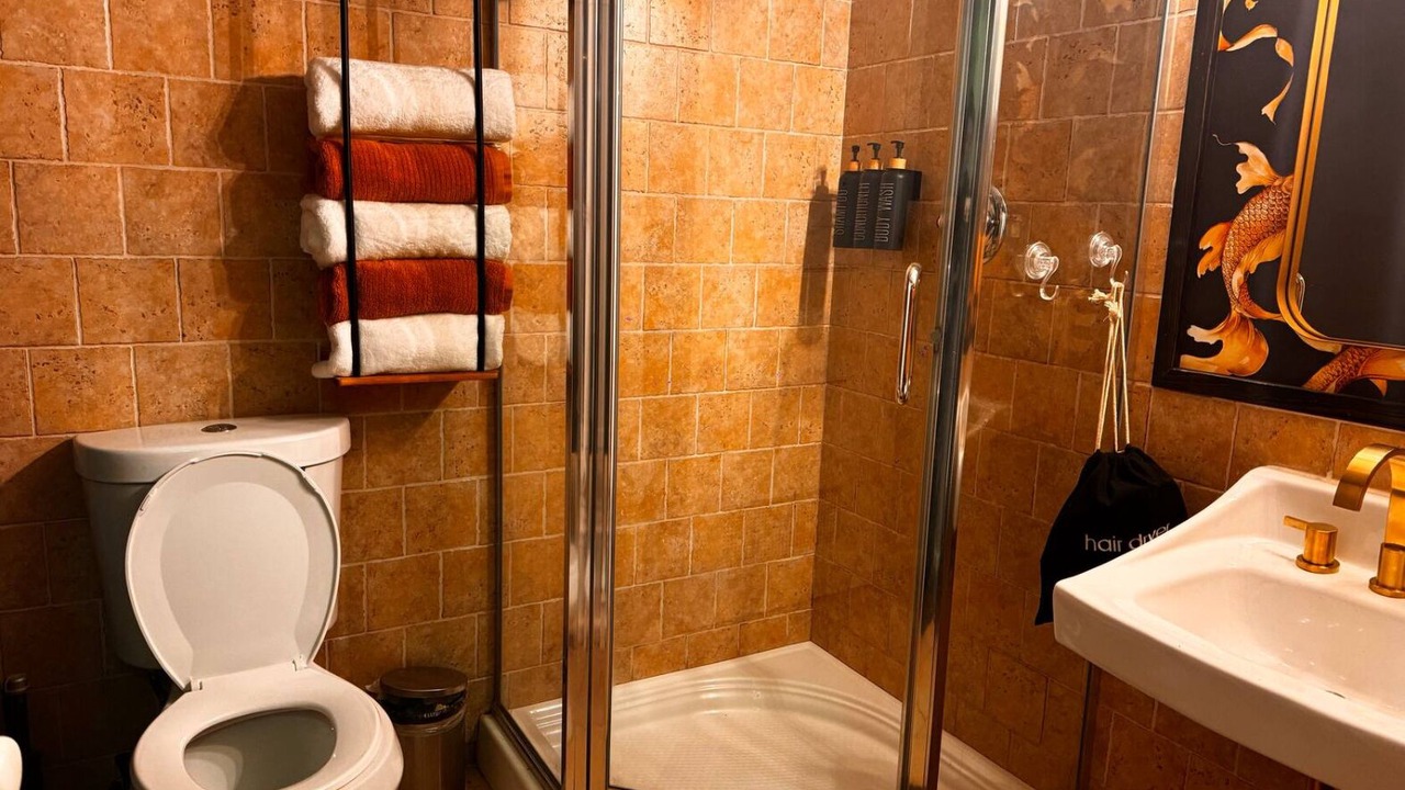 Photo of Bathroom in Capitol Hill