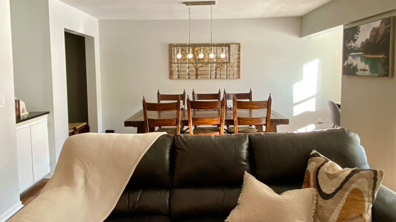 Photo of Livingroom in Saint Mary's