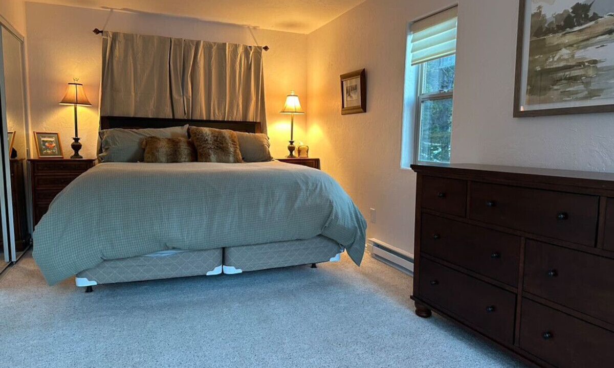 Photo of Bedroom in Saint Mary's