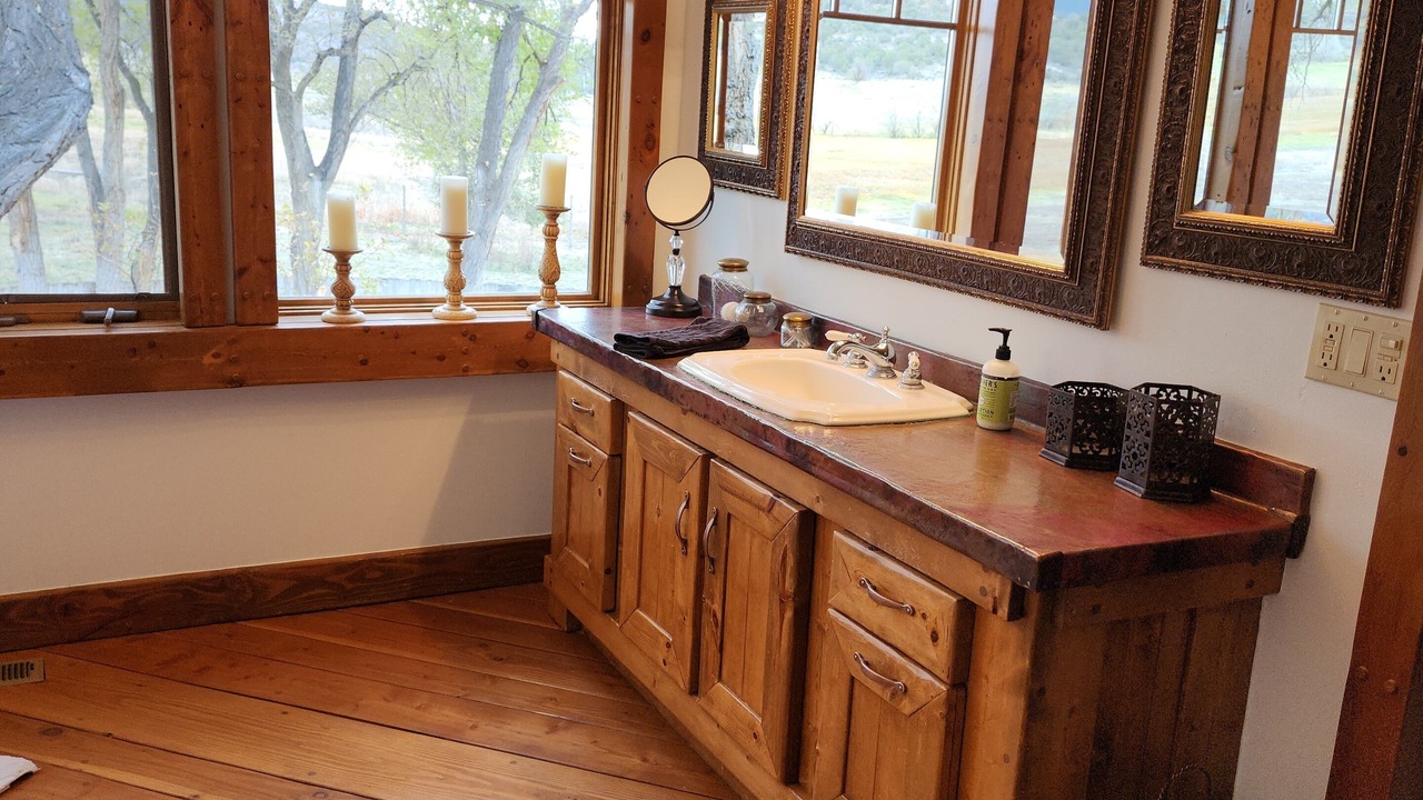 Photo of Bathroom in Mesa