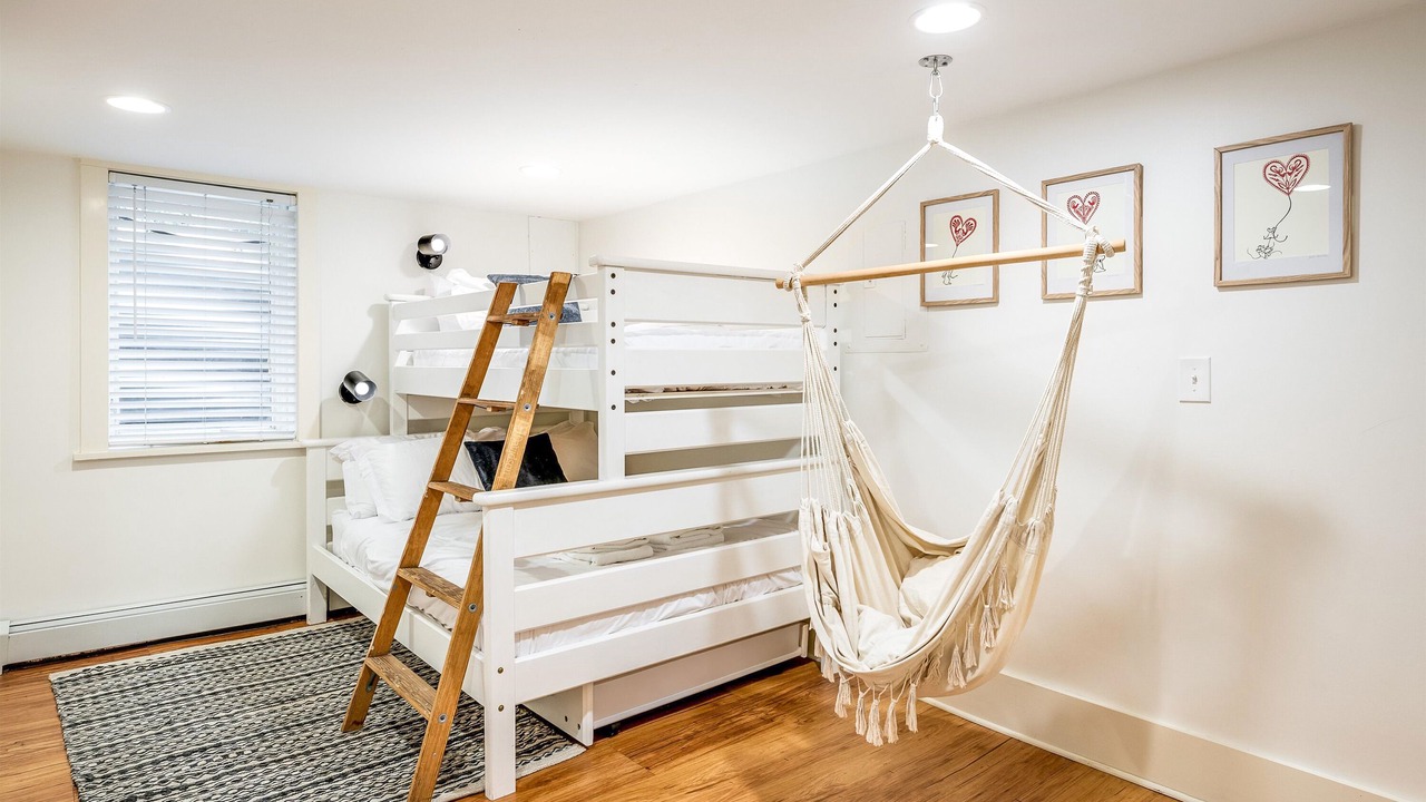 Photo of Bedroom in Lower Chautauqua