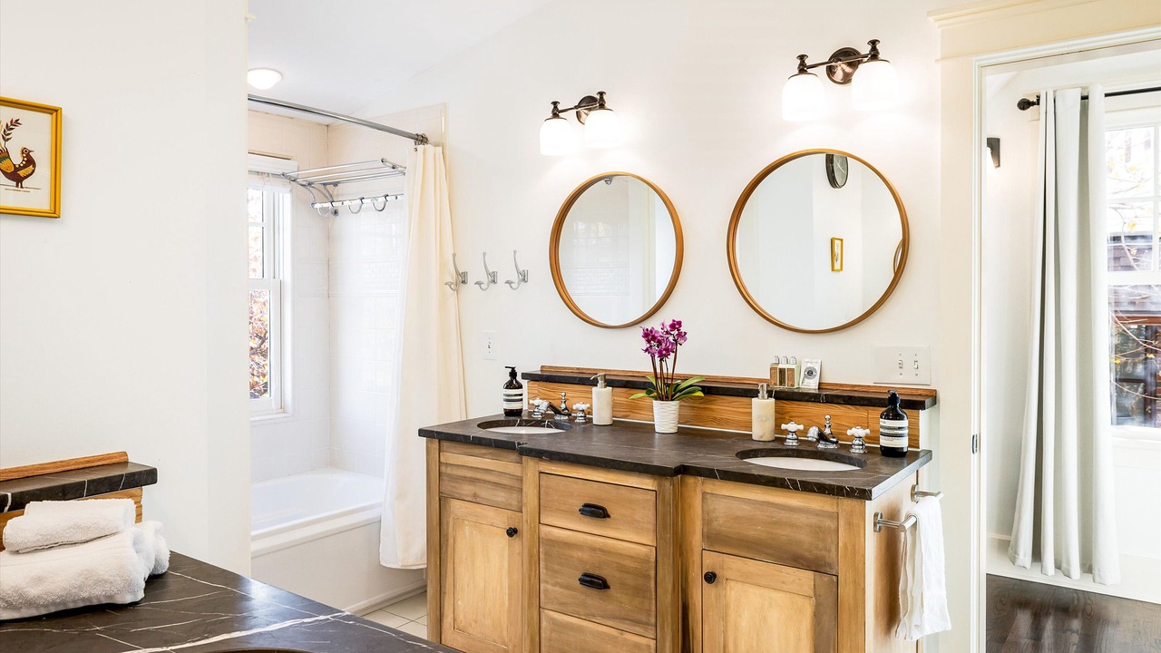 Photo of Bathroom in Lower Chautauqua