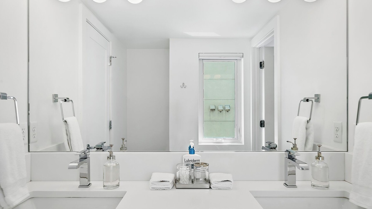 Photo of Bathroom in Ballpark
