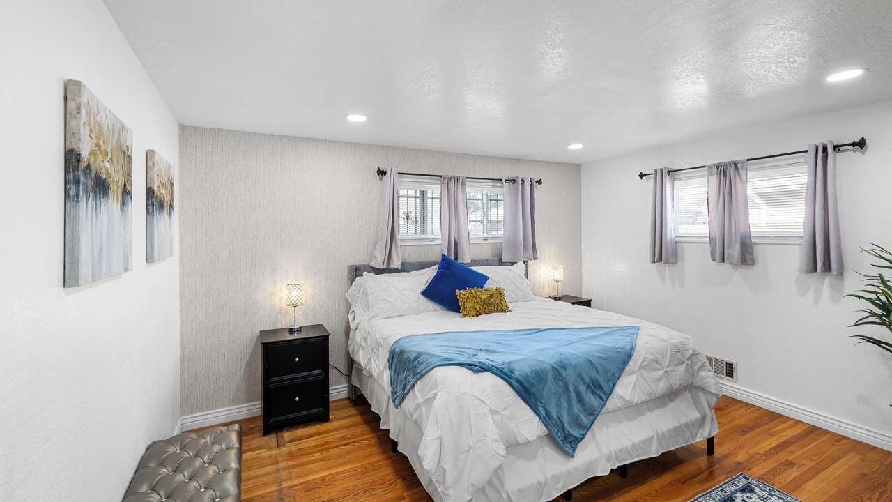 Photo of Bedroom in Twin Lakes