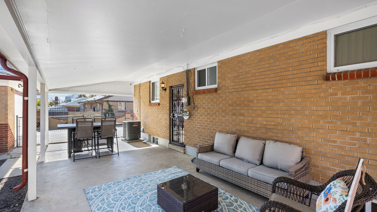 Photo of Patio Balcony in Twin Lakes