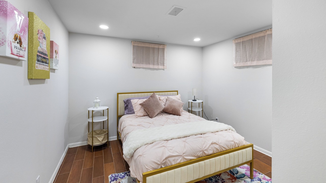 Photo of Bedroom in Twin Lakes