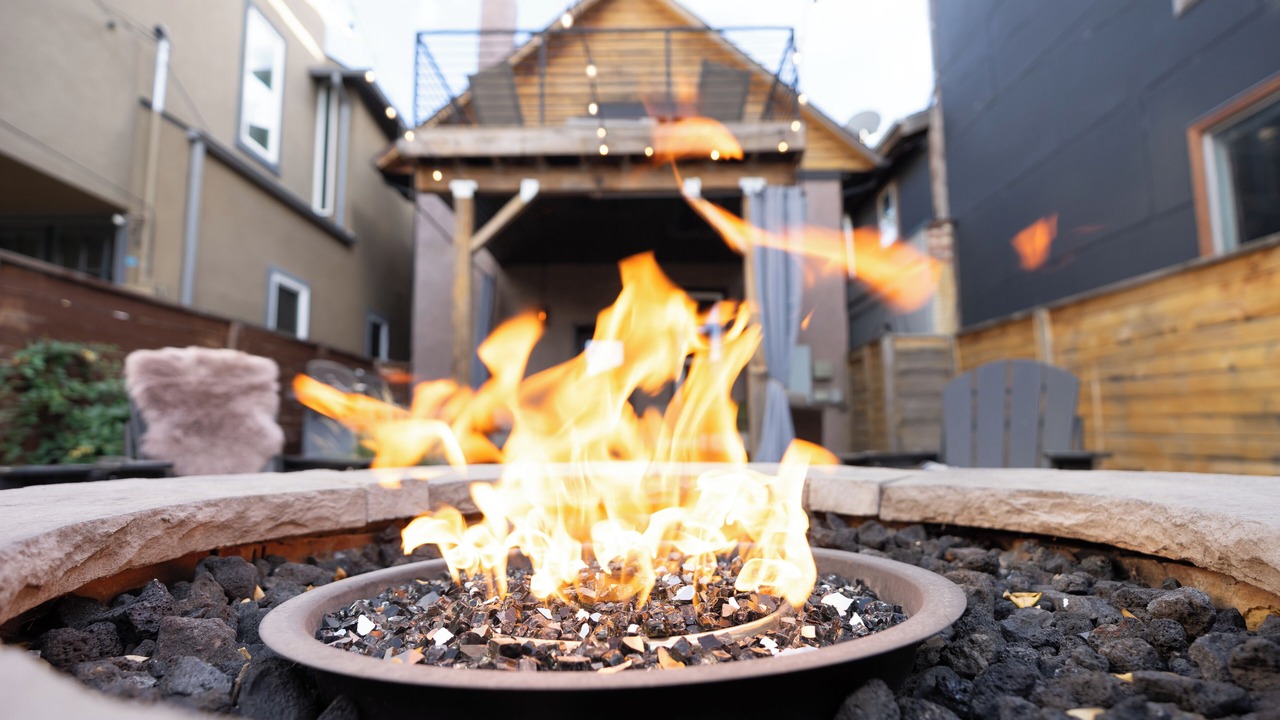 Photo of Outdoor in Five Points