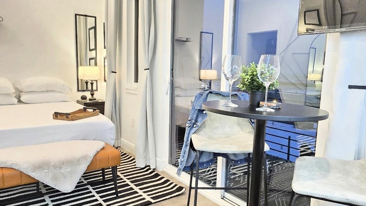 Photo of Bedroom in Lincoln Park