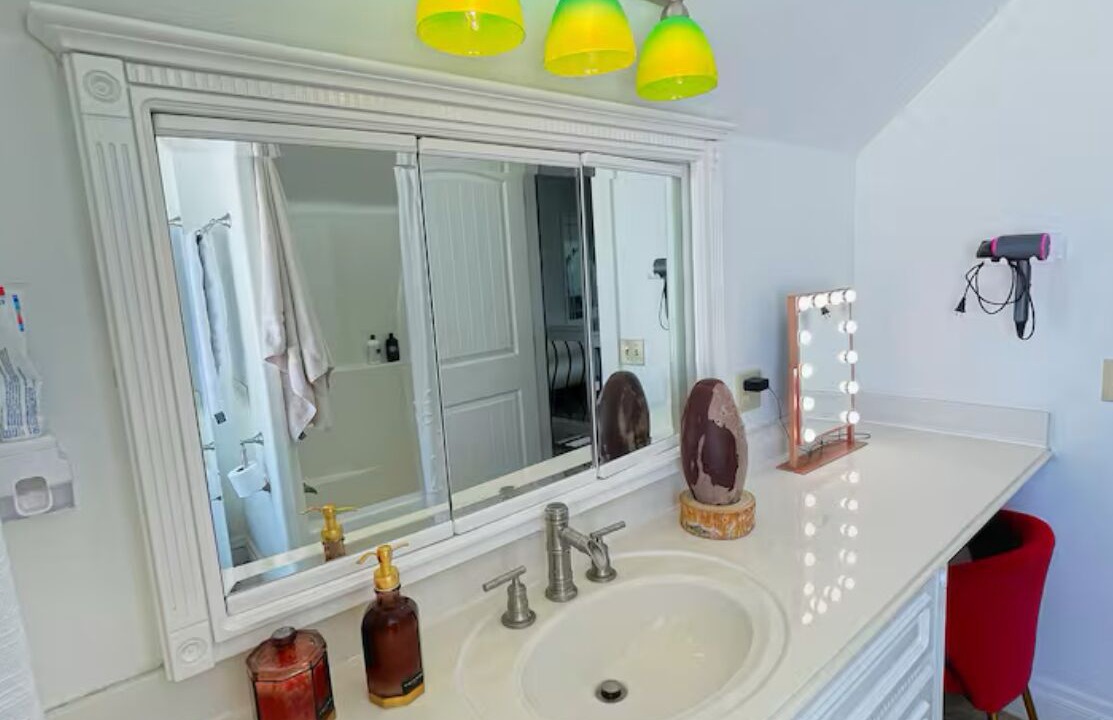 Photo of Bathroom in Alamosa