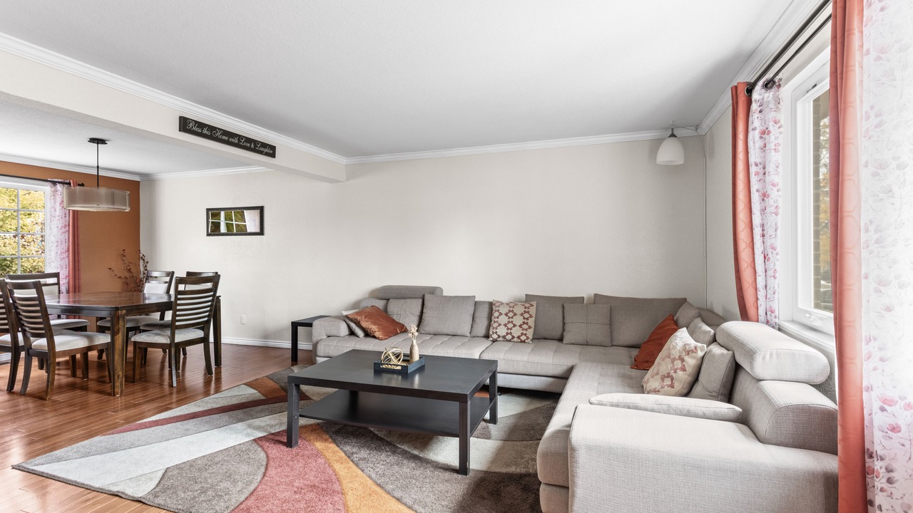 Photo of Livingroom in Willow Park
