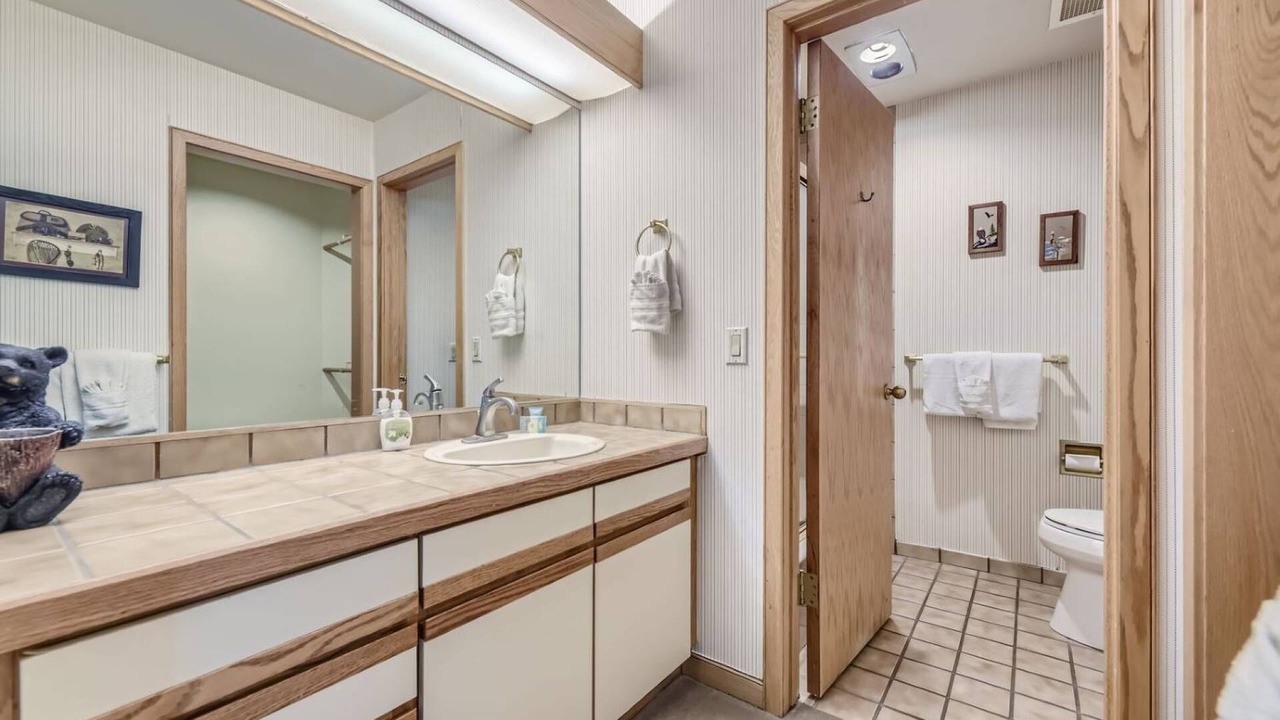 Photo of Bathroom in Mountain House