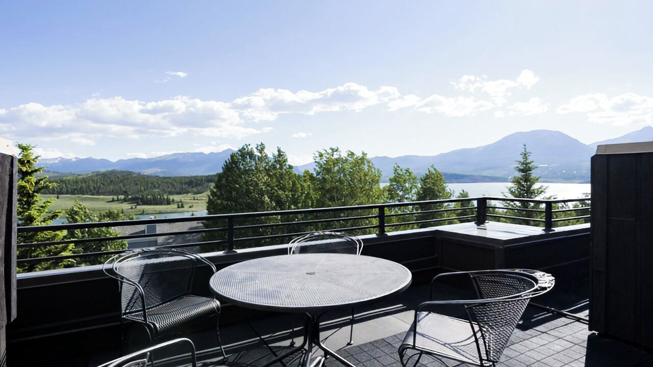 Photo of Outdoor in Corinthian Hills