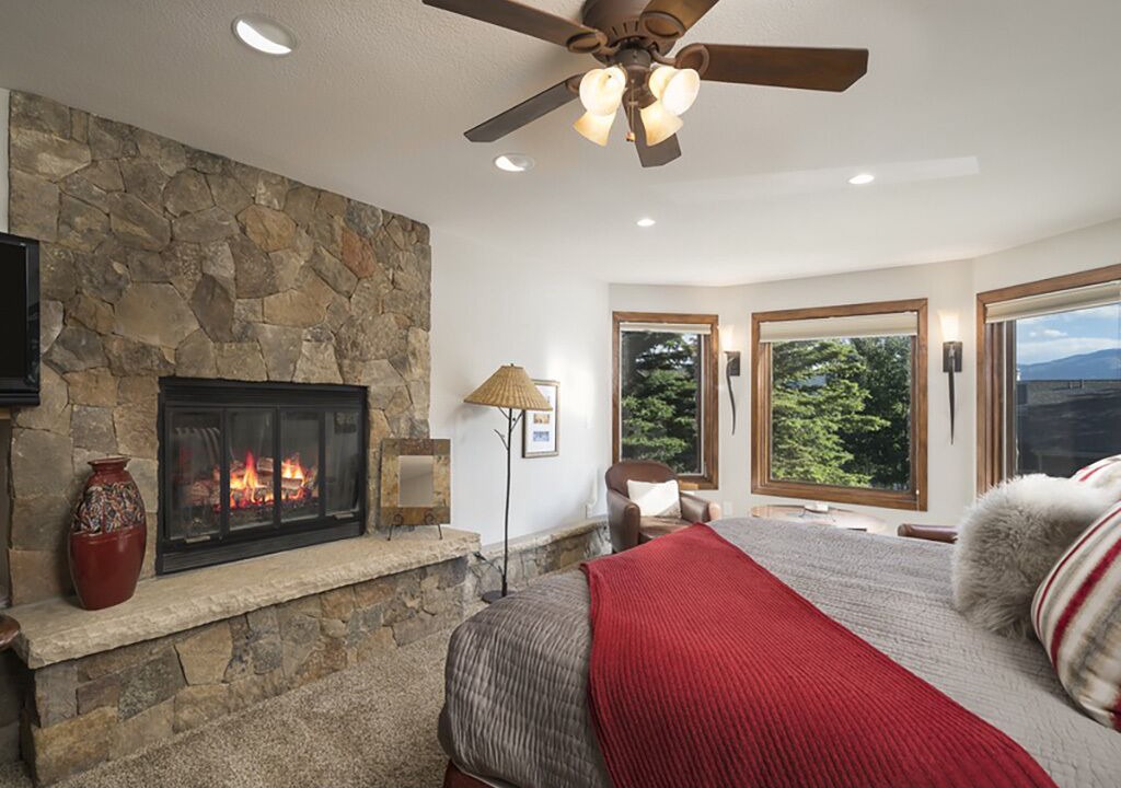 Photo of Bedroom in Corinthian Hills