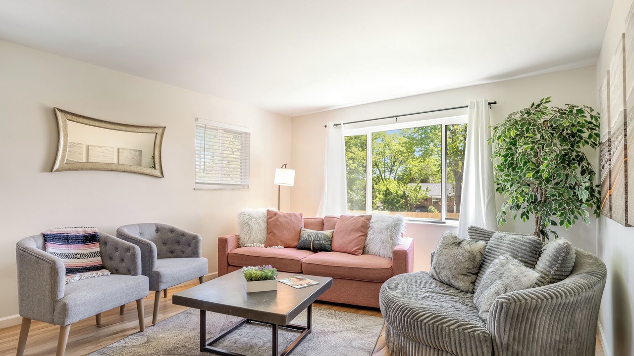 Photo of Livingroom in Northglenn