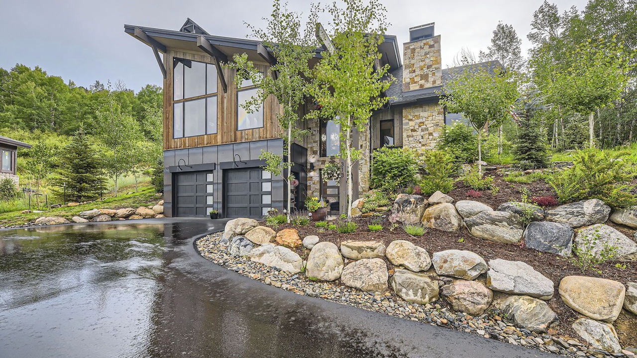 Photo of Outdoor in Three Peaks