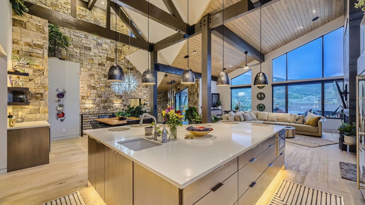Photo of Kitchen in Three Peaks