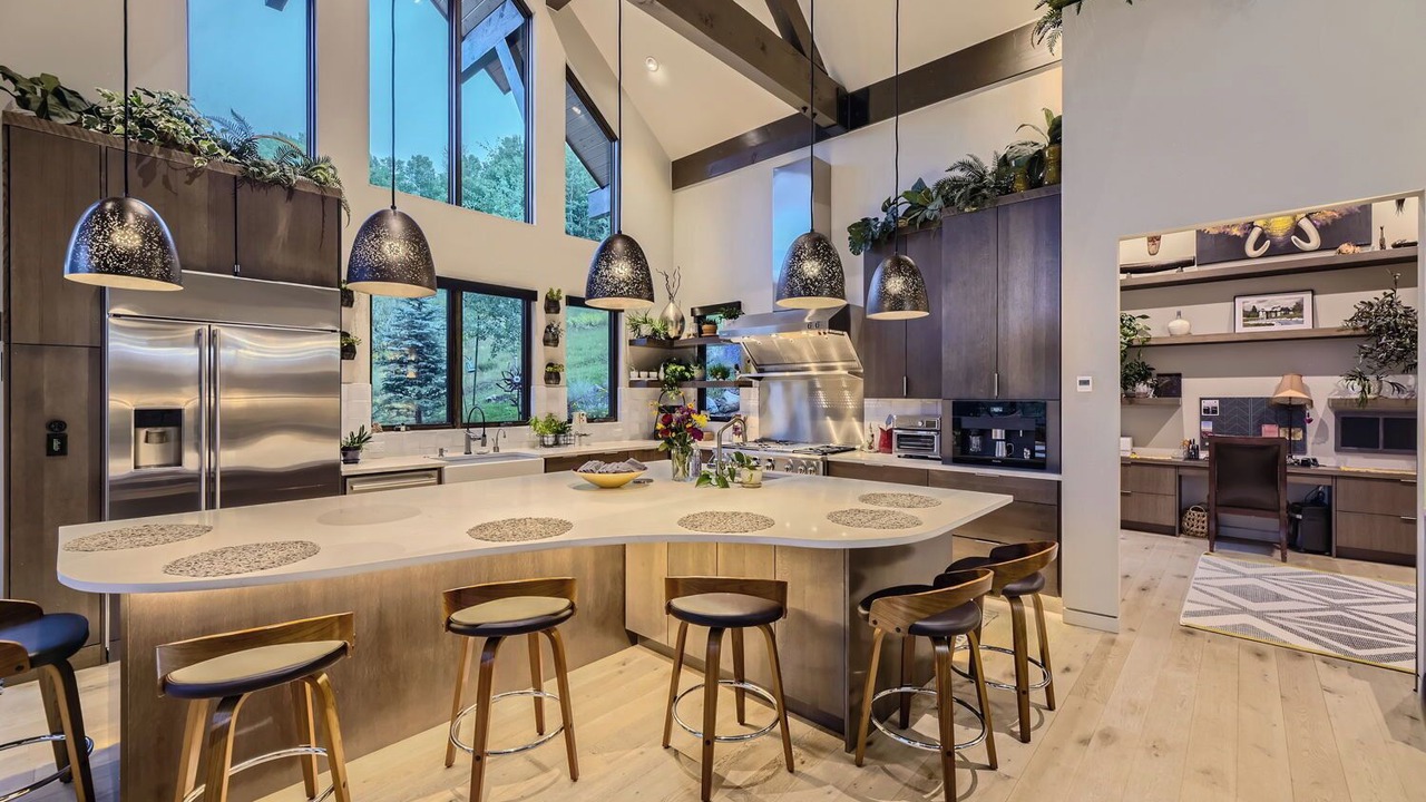 Photo of Kitchen in Three Peaks