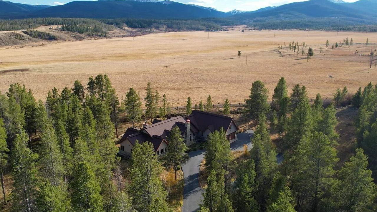 Photo of Outdoor in Fraser
