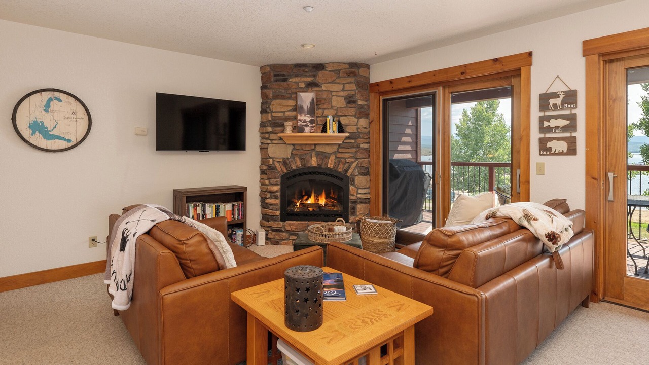 Photo of Livingroom in Grand Lake