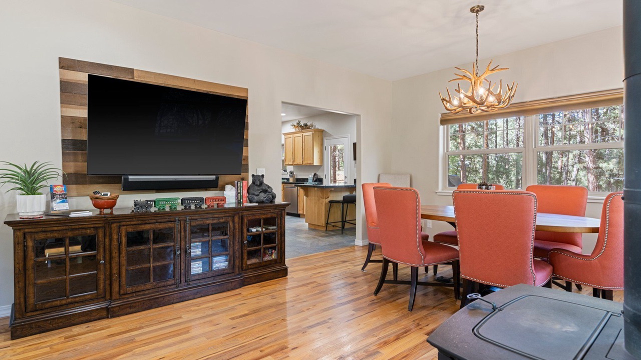 Photo of Bedroom in Edgemont Ranch