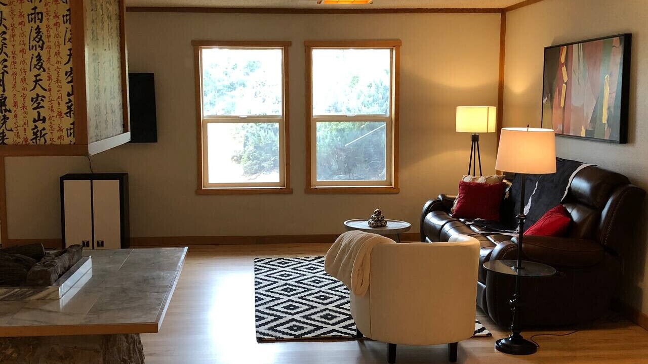 Photo of Livingroom in Longmont