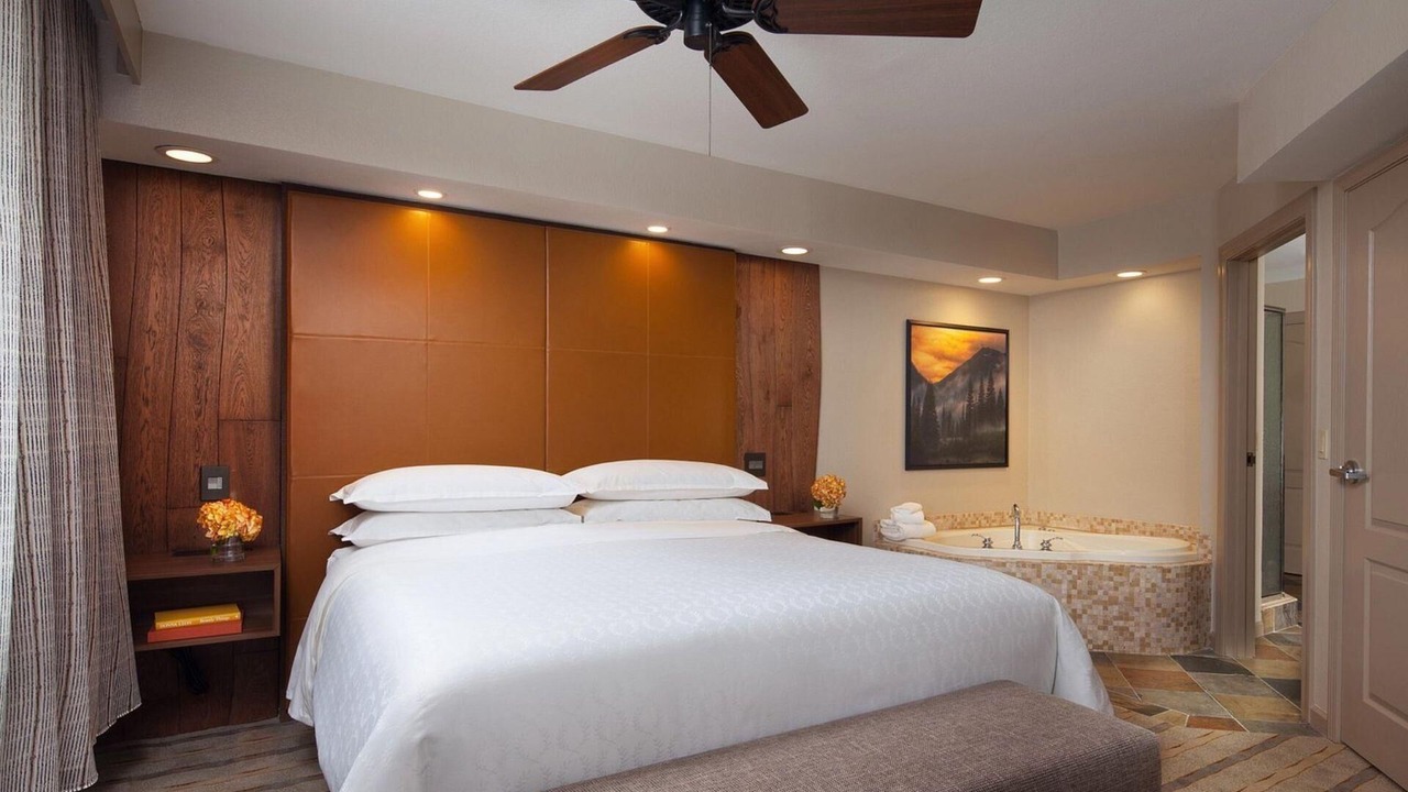 Photo of Bedroom in Avon