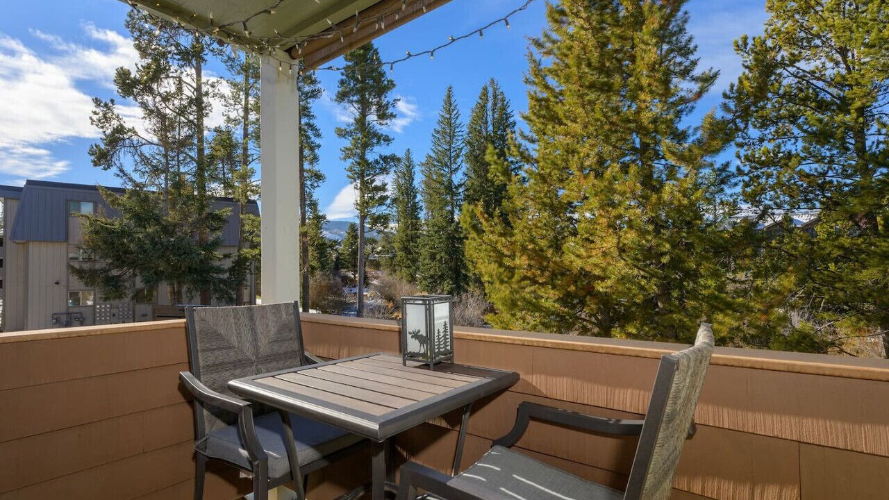 Photo of Outdoor in Rendezvous