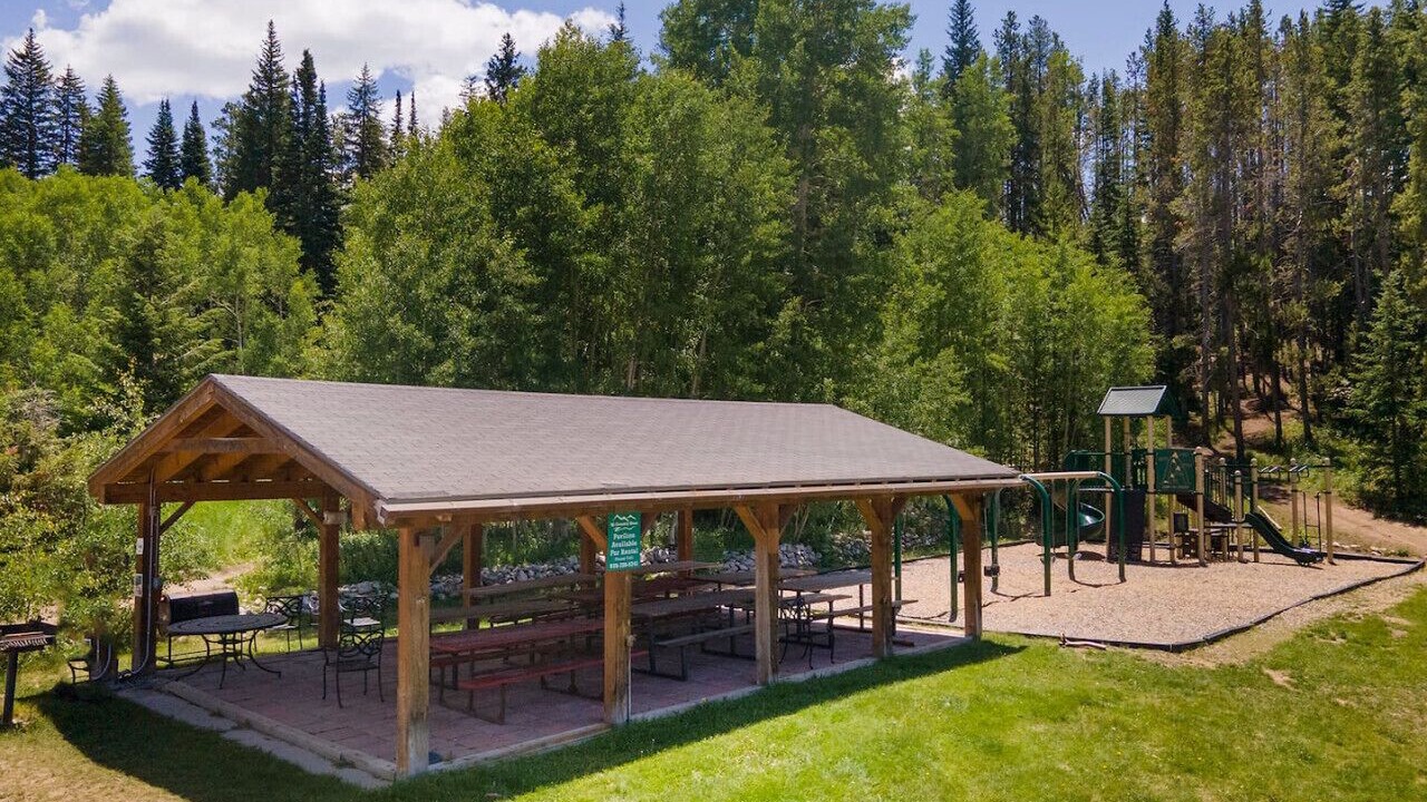 Photo of Outdoor in Rendezvous