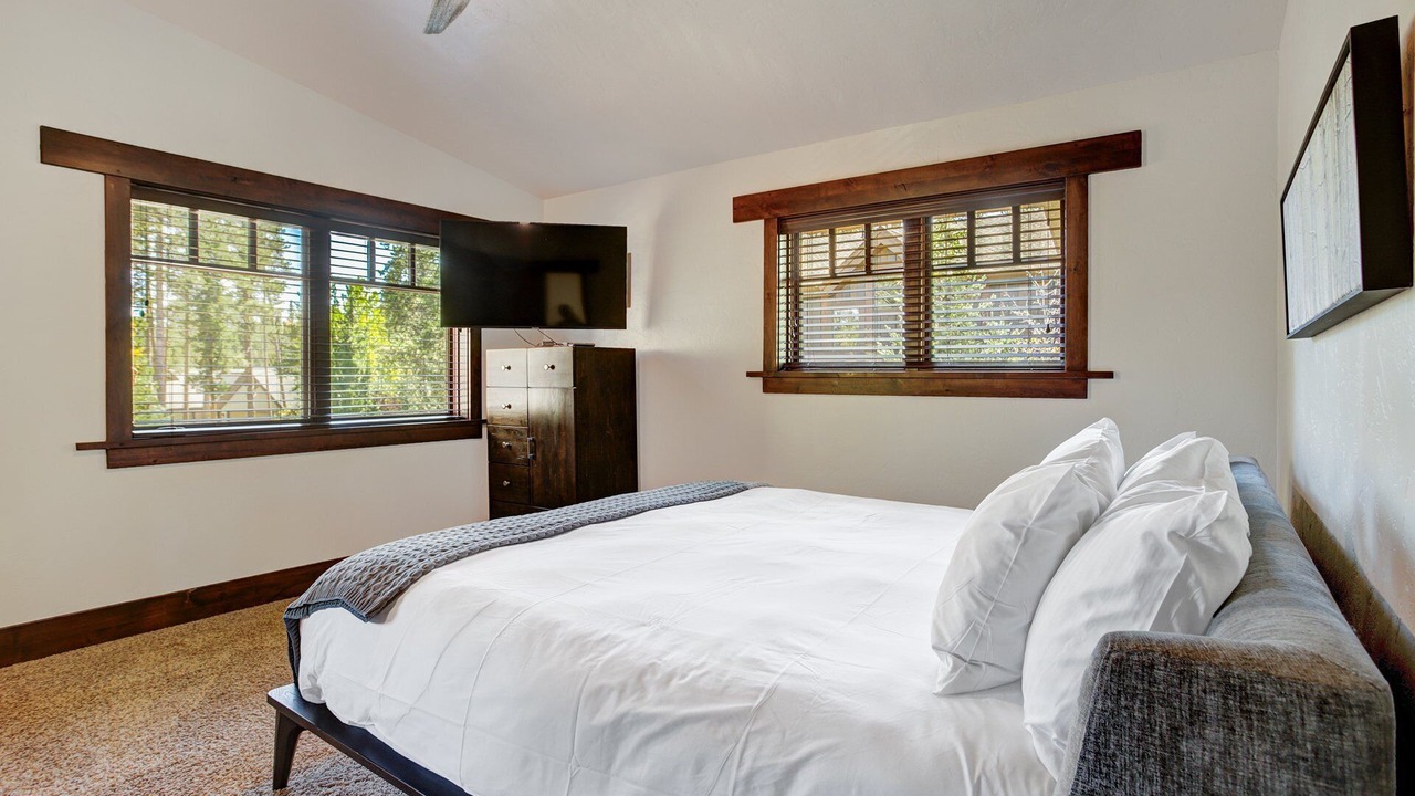 Photo of Bedroom in Christie Heights