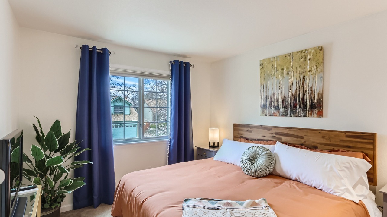 Photo of Bedroom in Berkley