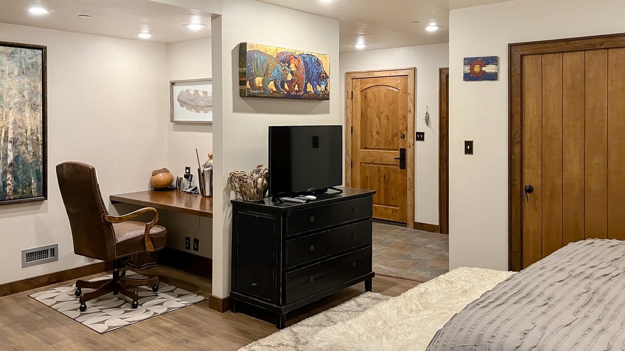 Photo of Bedroom in Purgatory
