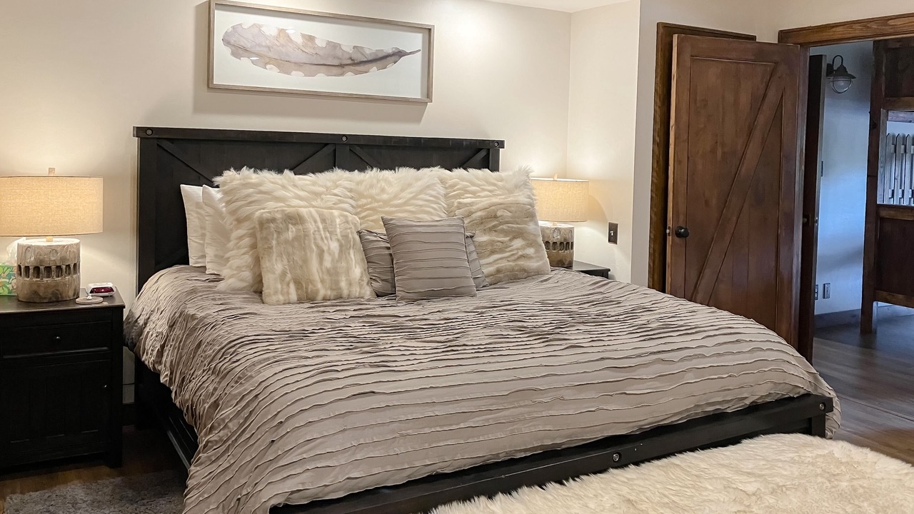 Photo of Bedroom in Purgatory