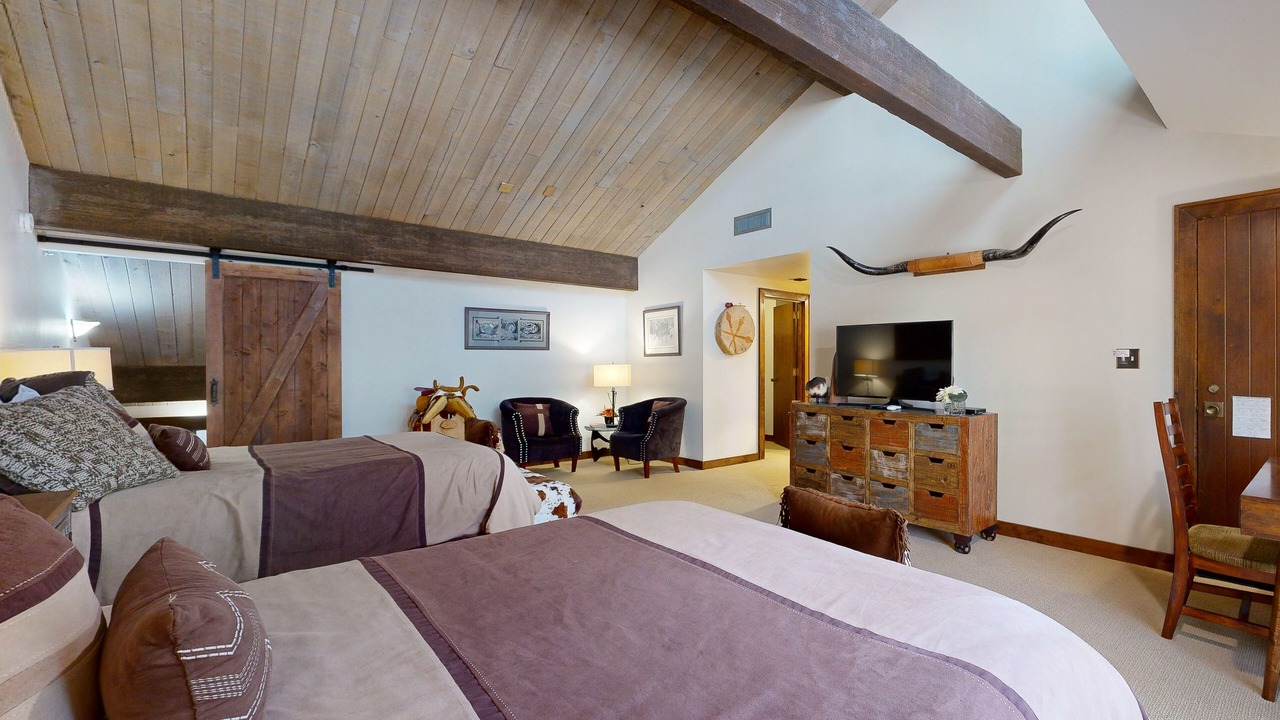 Photo of Bedroom in Purgatory